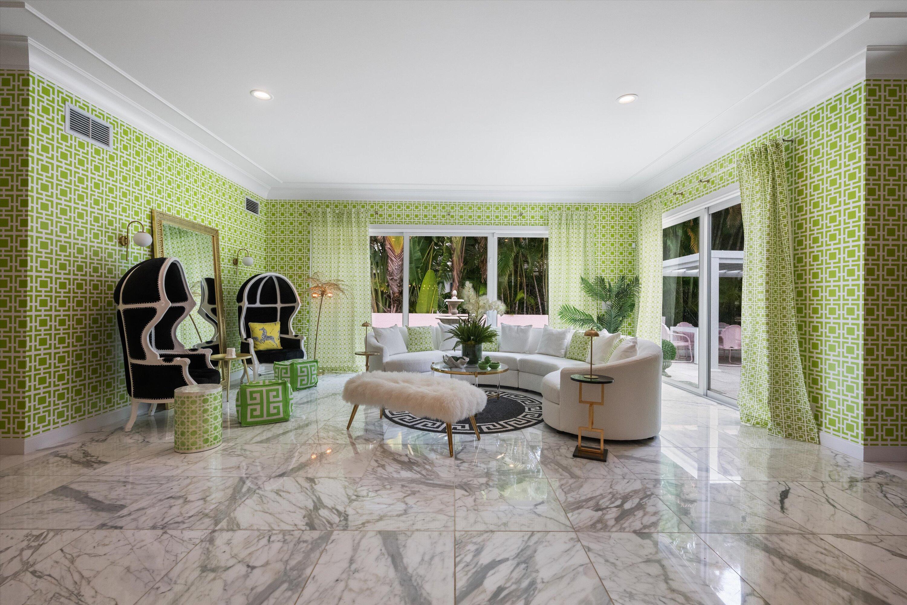 201 Bahama Palm Beach, FL 33480