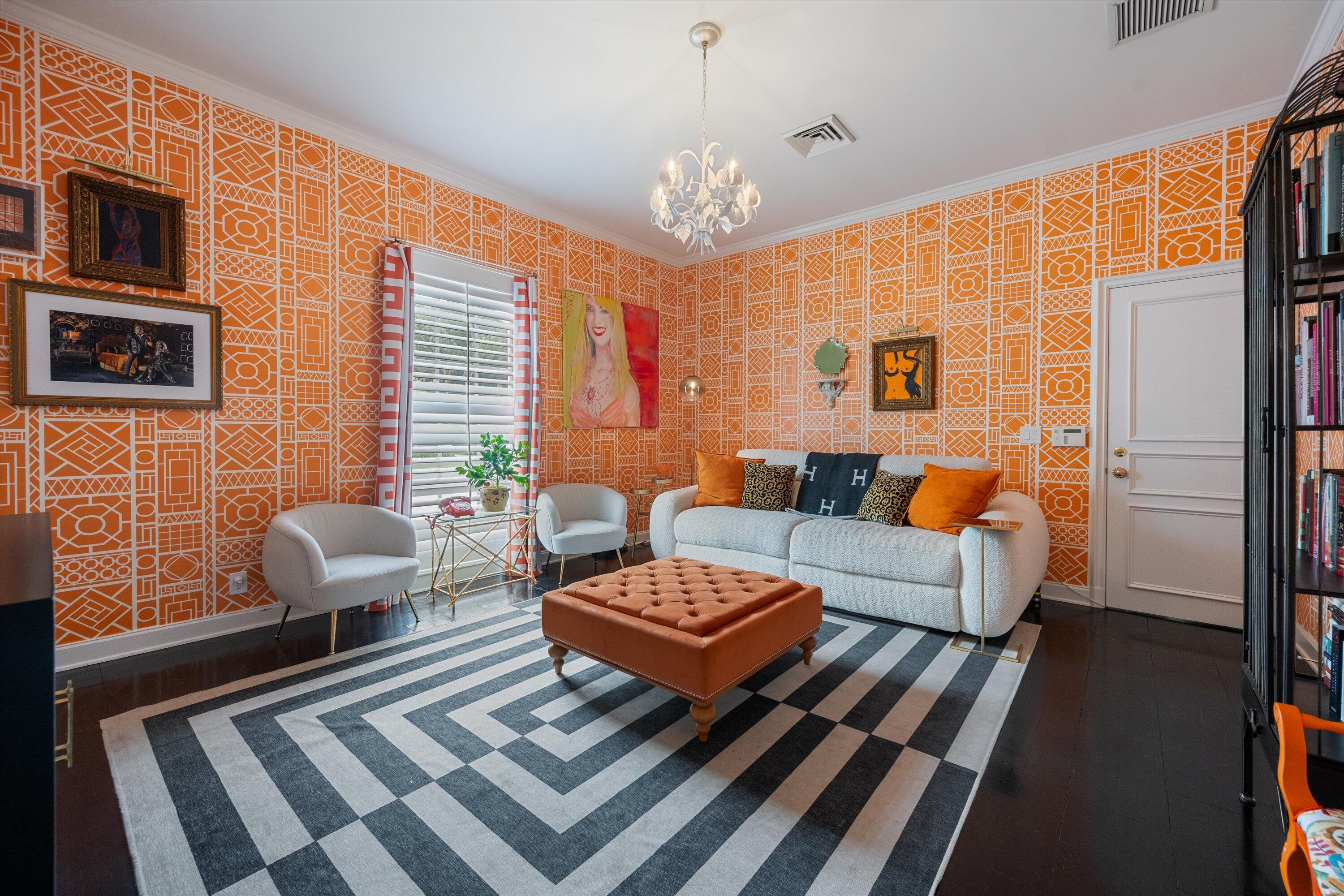 201 Bahama Palm Beach, FL 33480