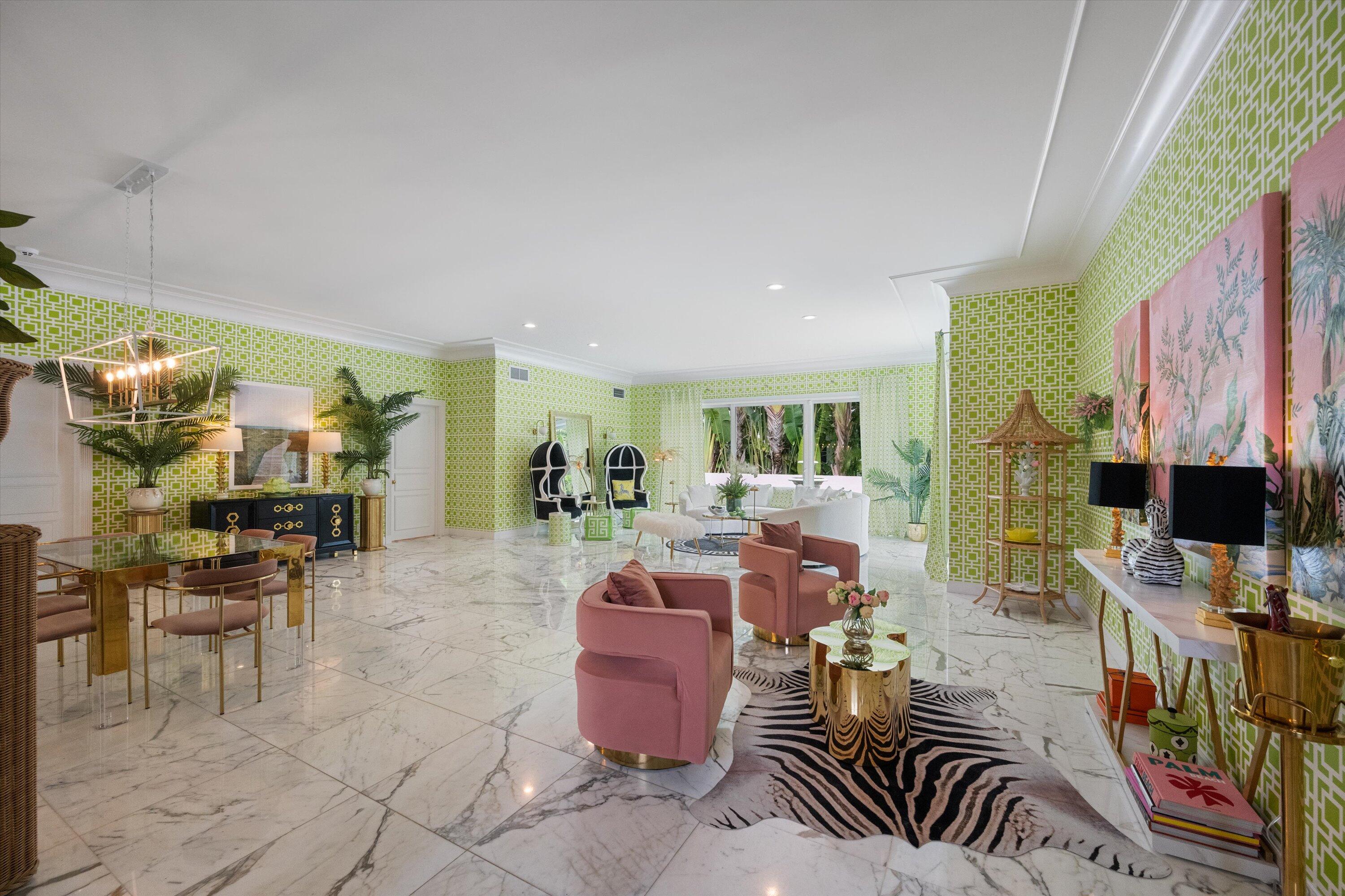 201 Bahama Palm Beach, FL 33480