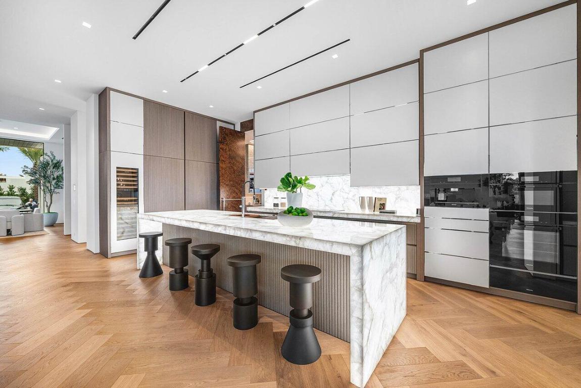 126 Spinnaker Ln Jupiter, FL 33477