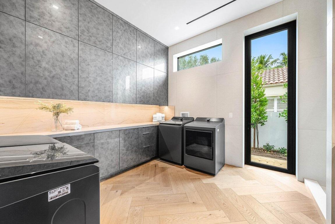 126 Spinnaker Ln Jupiter, FL 33477