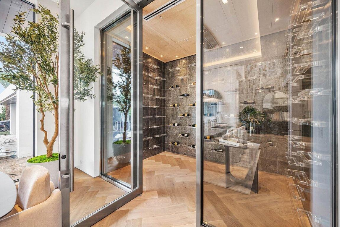 126 Spinnaker Ln Jupiter, FL 33477