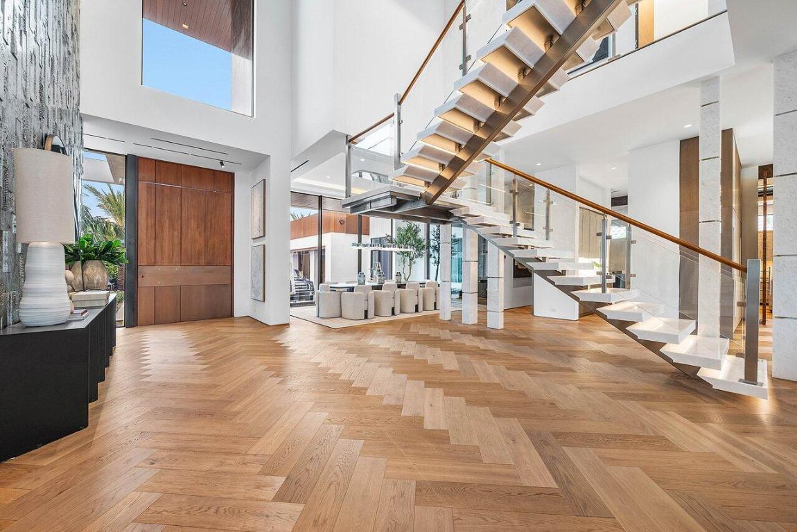 126 Spinnaker Ln Jupiter, FL 33477