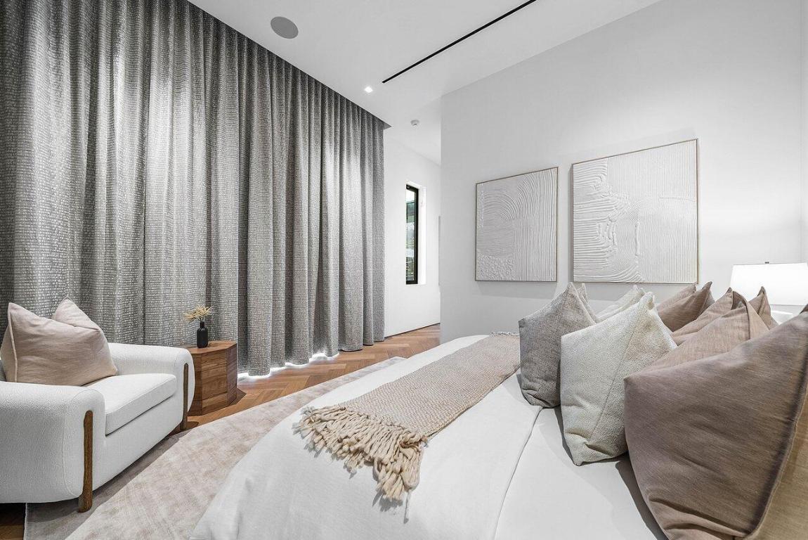 126 Spinnaker Ln Jupiter, FL 33477