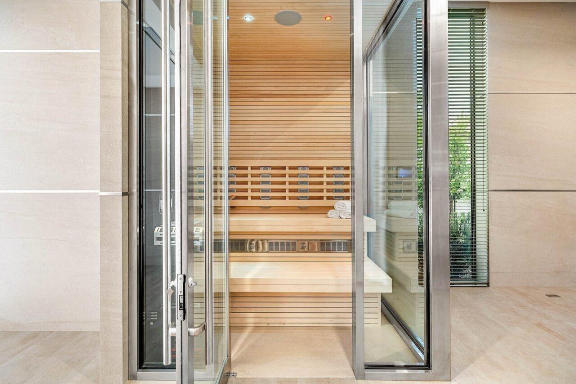 126 Spinnaker Ln Jupiter, FL 33477