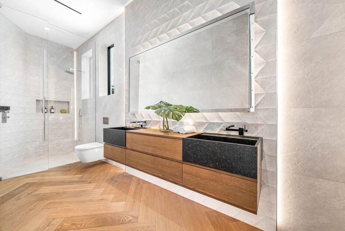 126 Spinnaker Ln Jupiter, FL 33477