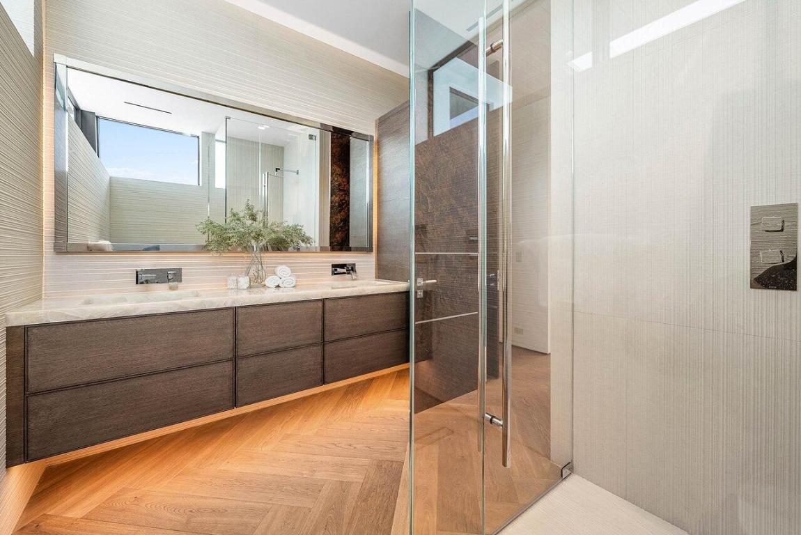 126 Spinnaker Ln Jupiter, FL 33477