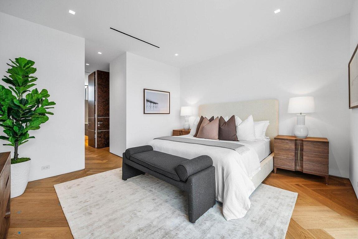 126 Spinnaker Ln Jupiter, FL 33477