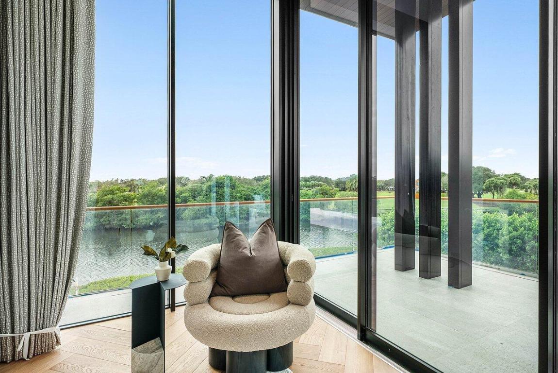 126 Spinnaker Ln Jupiter, FL 33477