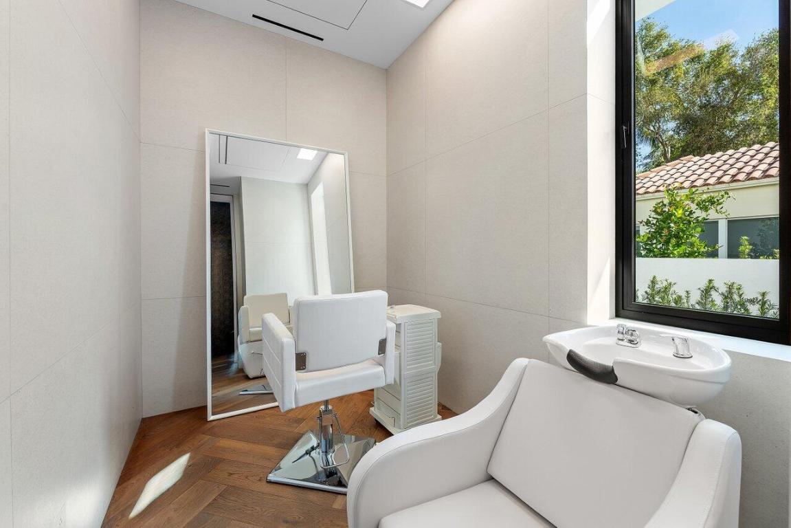 126 Spinnaker Ln Jupiter, FL 33477