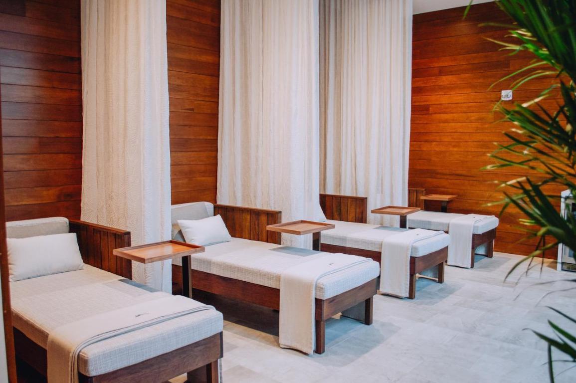 126 Spinnaker Ln Jupiter, FL 33477