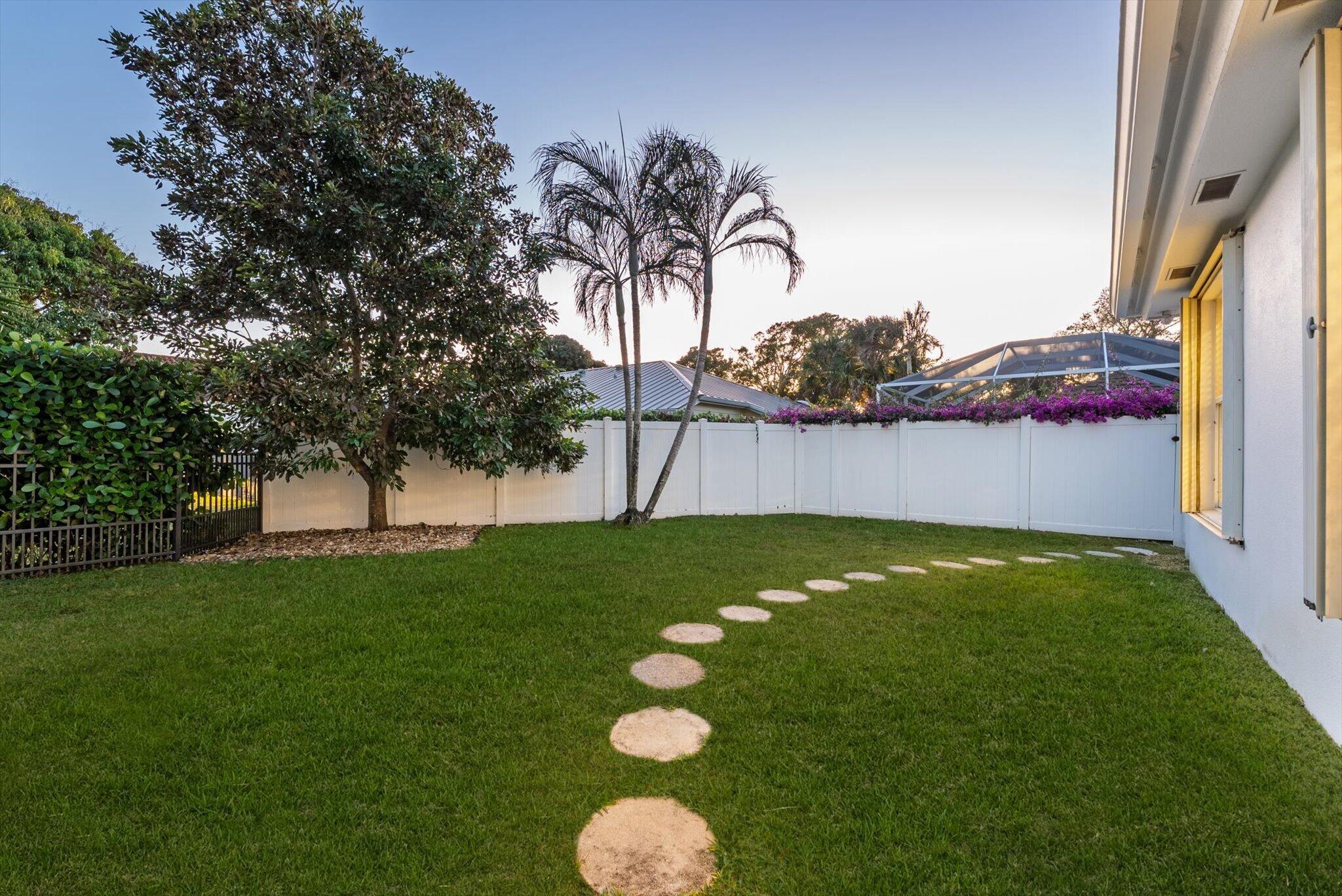 6073 Winding Lk Jupiter, FL 33458