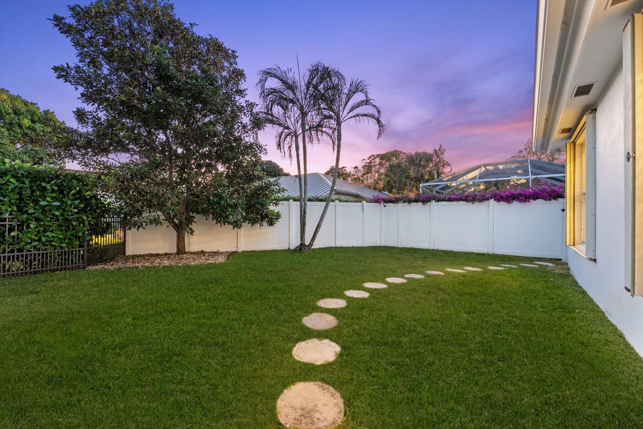 6073 Winding Lk Jupiter, FL 33458