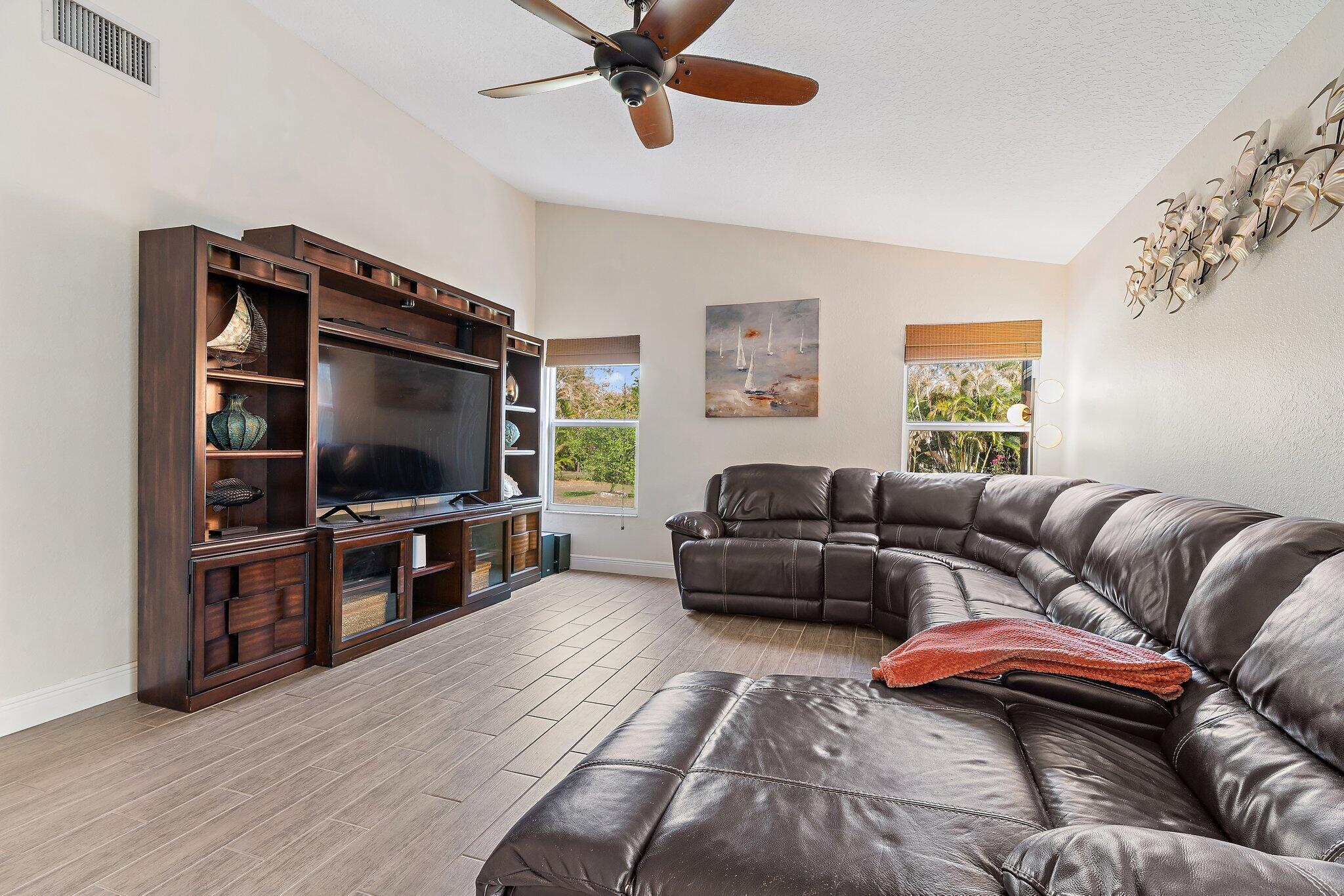 13555 155th Jupiter, FL 33478