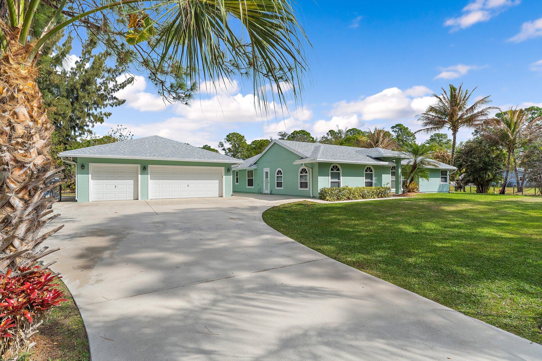 13555 155th Jupiter, FL 33478