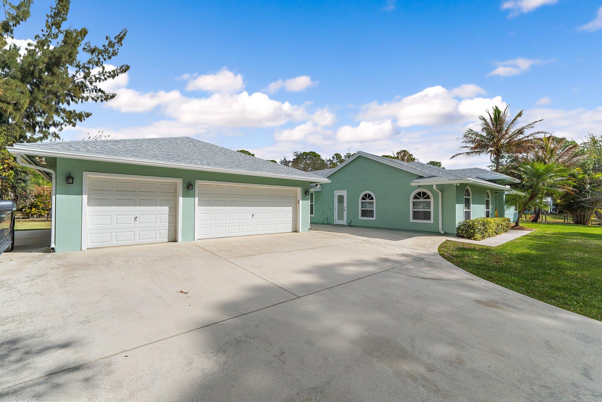 13555 155th Jupiter, FL 33478