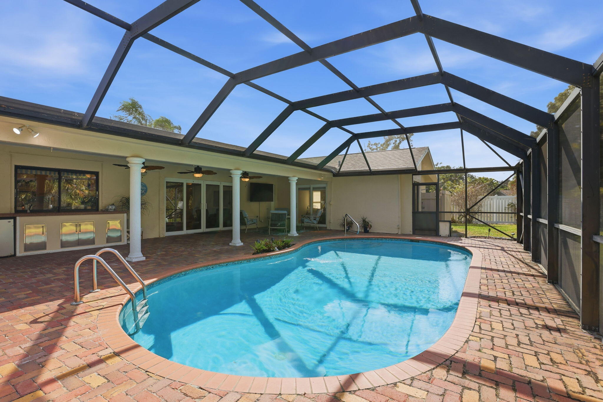 18229 103rd Boca Raton, FL 33498