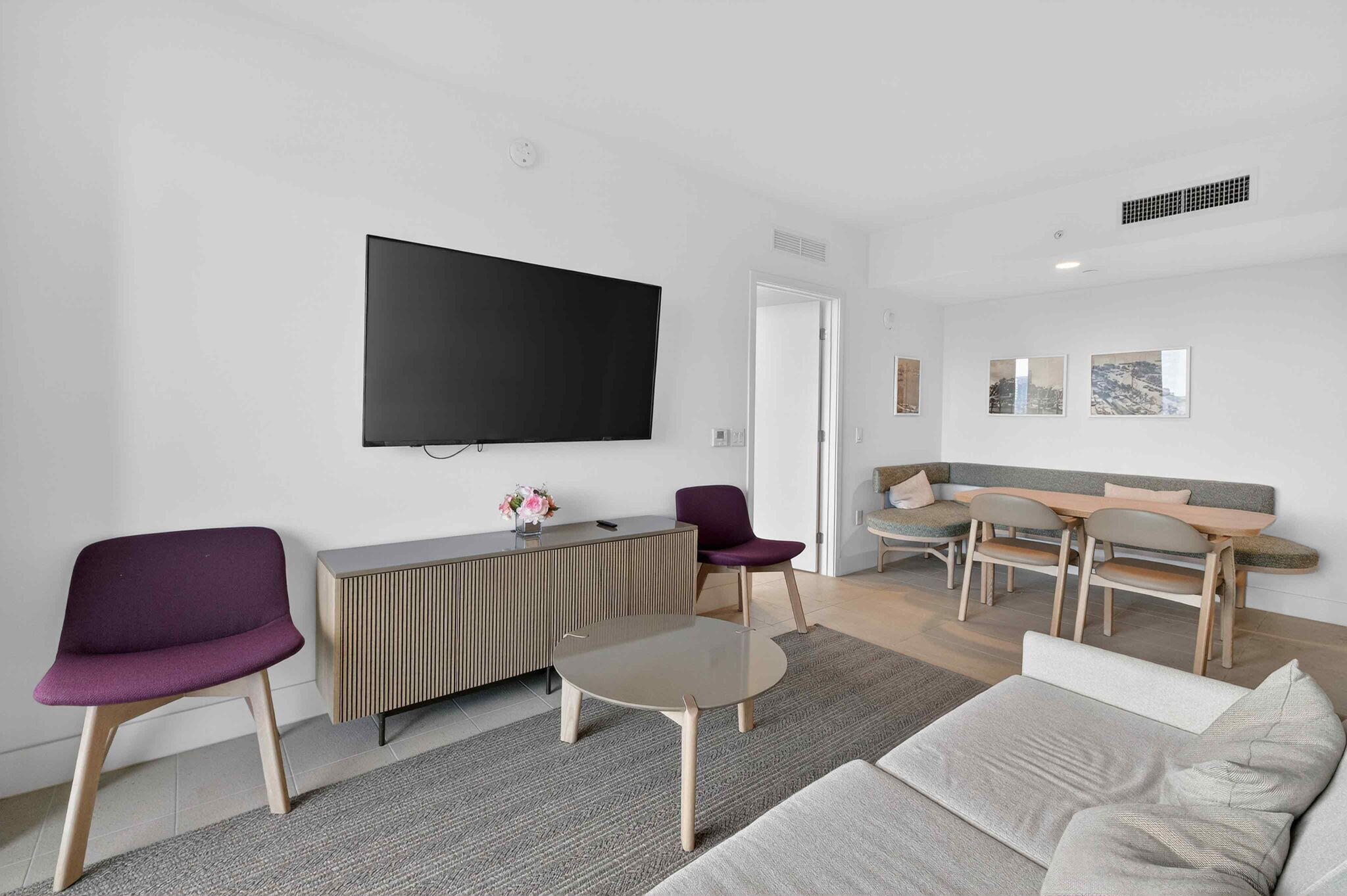 159 NE 6th #3905 Miami, FL 33132