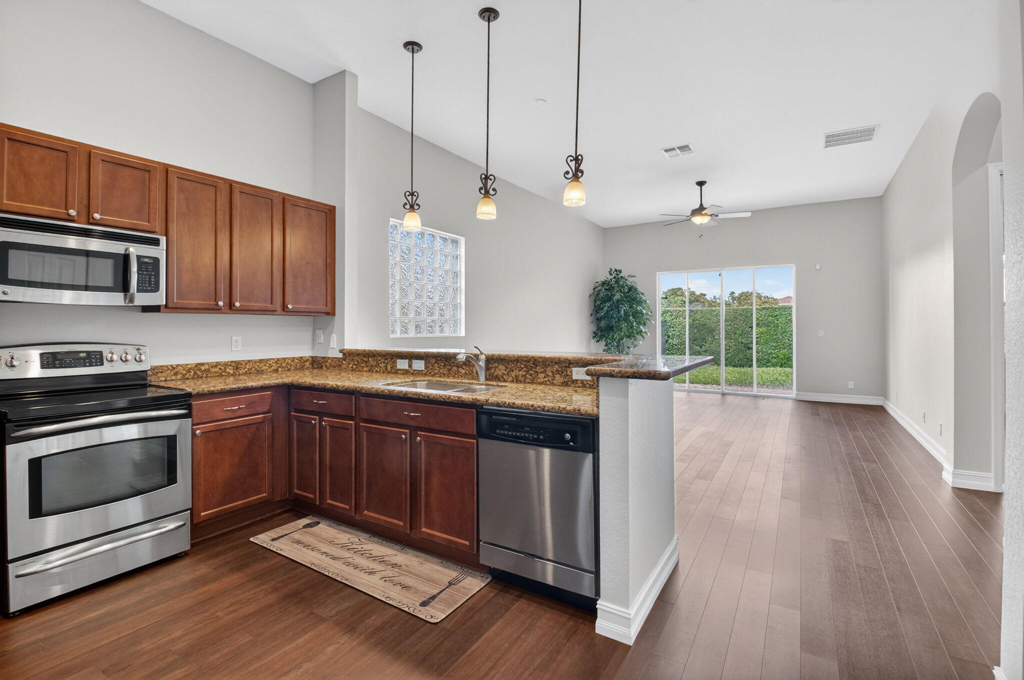 4045 Trovita Boynton Beach, FL 33436