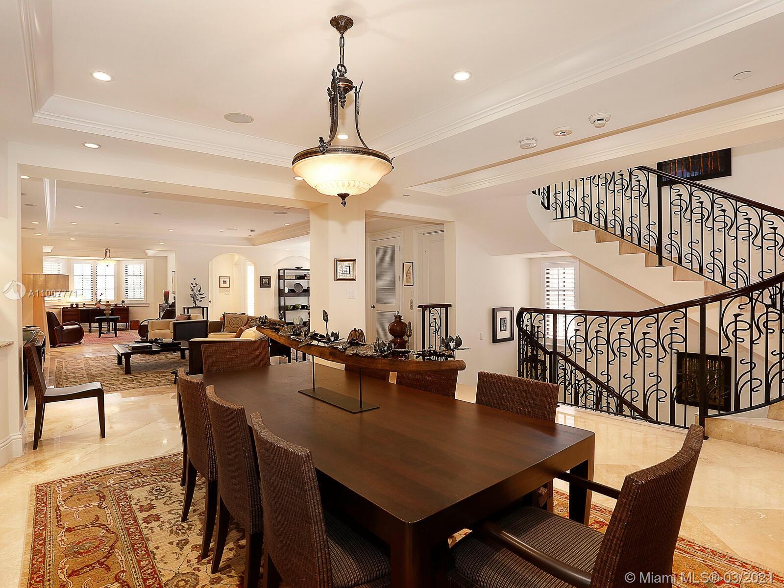 3471 Main Hwy #310 Miami, FL 33133