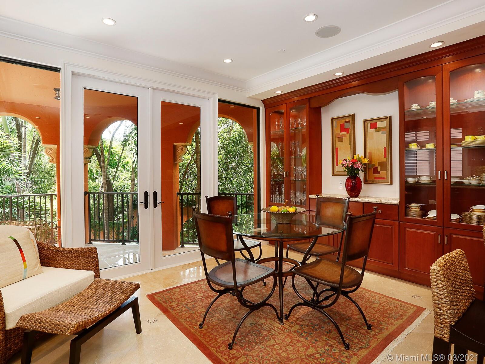 3471 Main Hwy #310 Miami, FL 33133