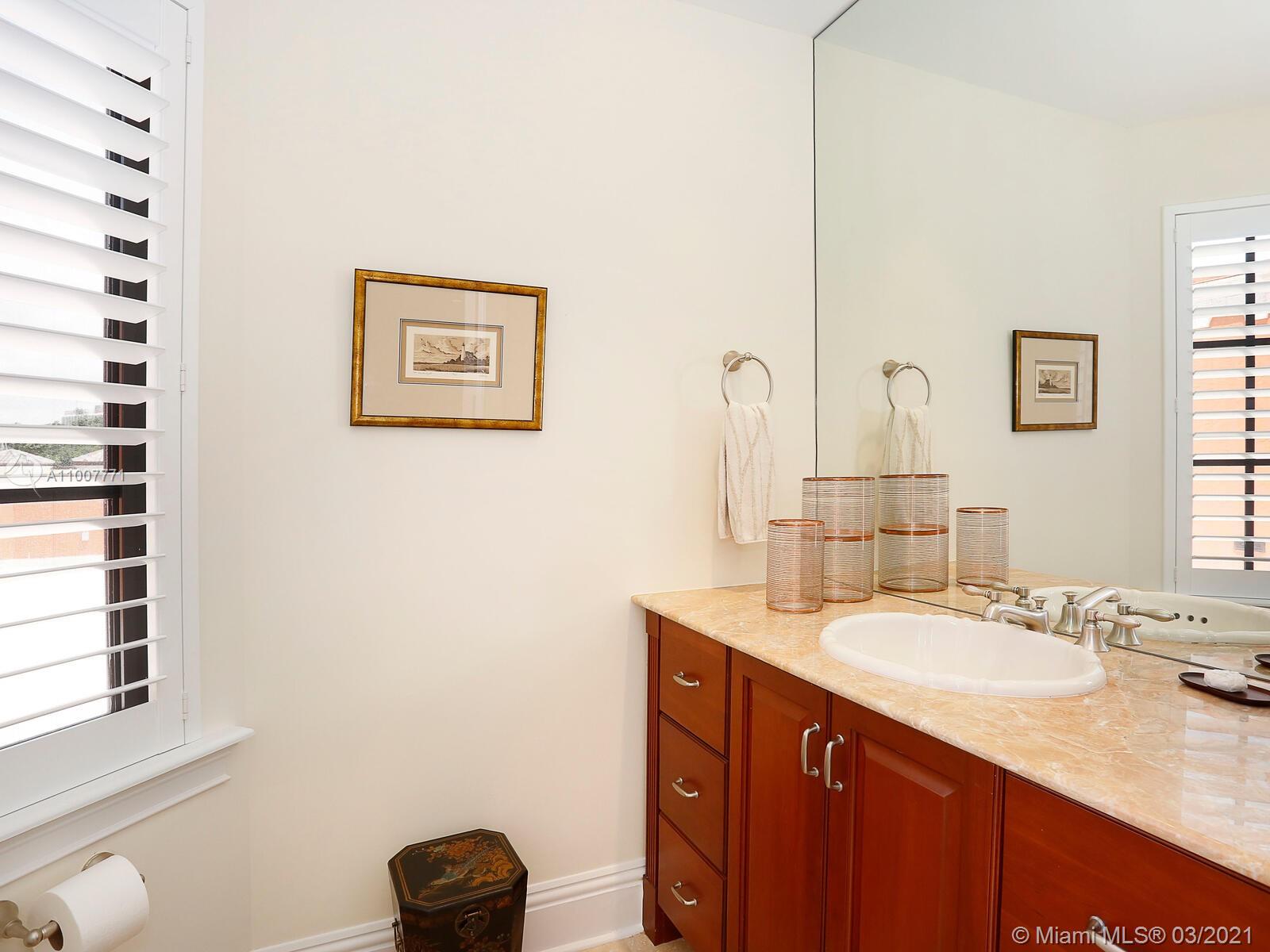 3471 Main Hwy #310 Miami, FL 33133