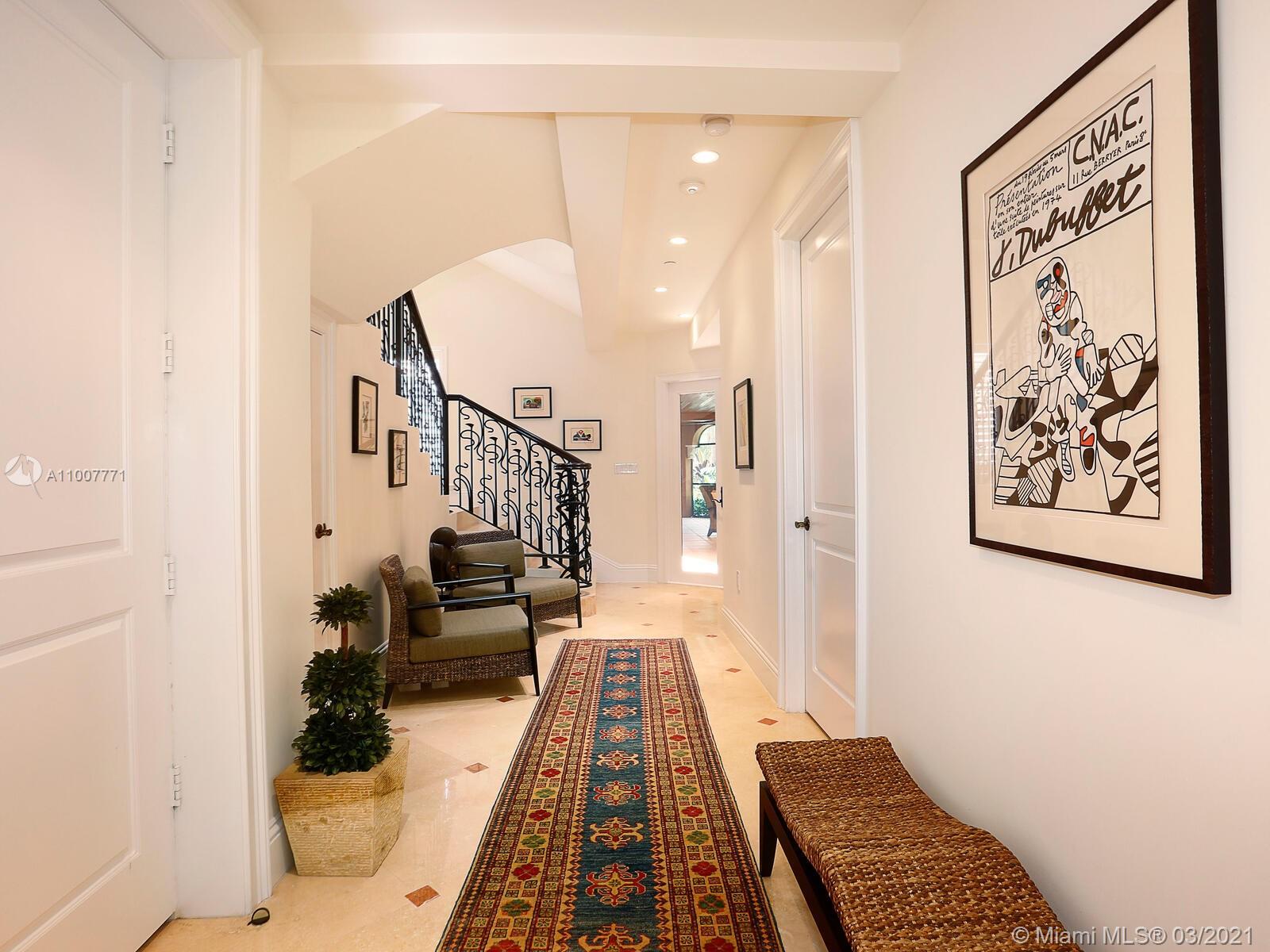 3471 Main Hwy #310 Miami, FL 33133