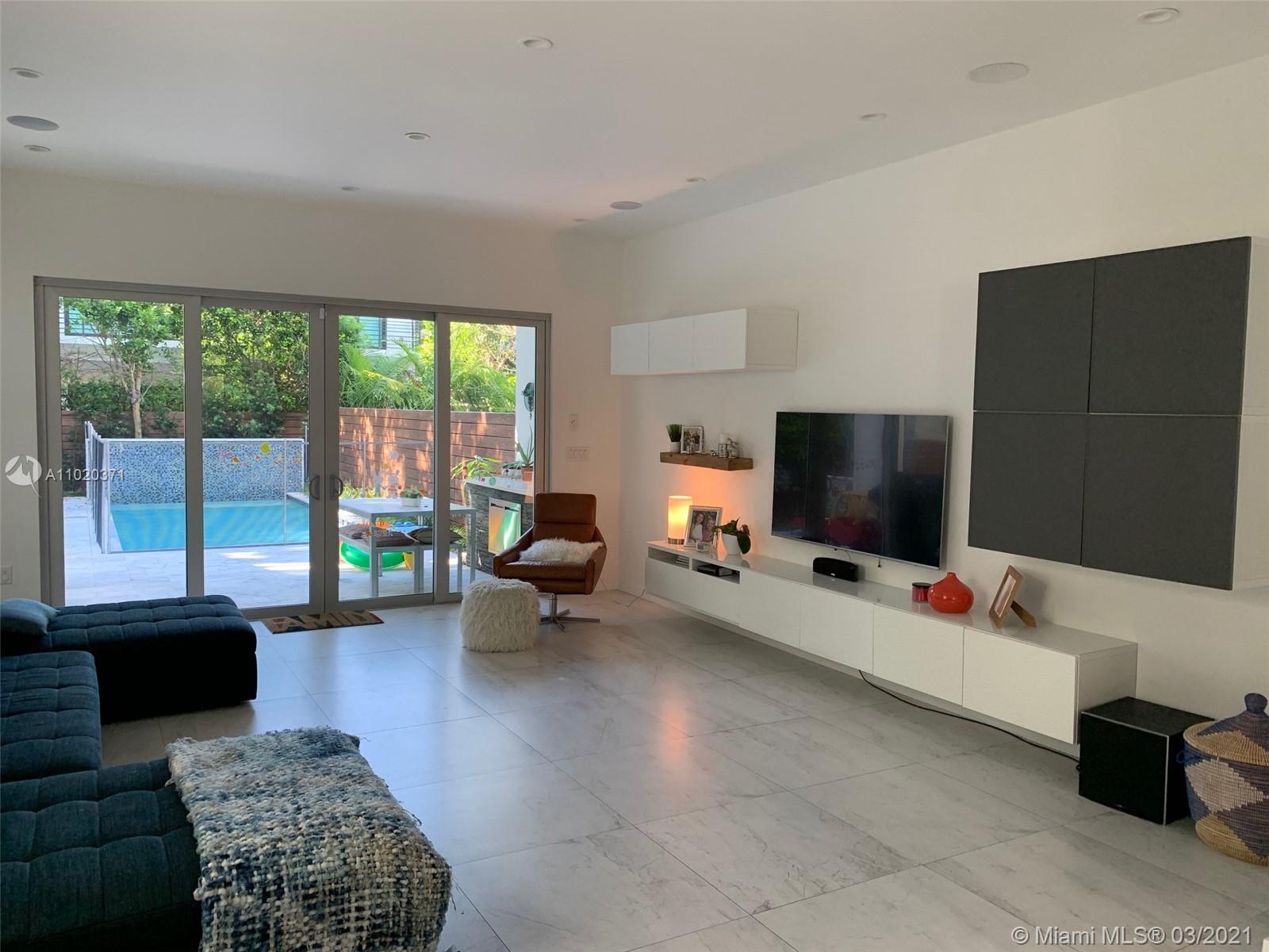 2958 Bird Ave #2958 Miami, FL 33133