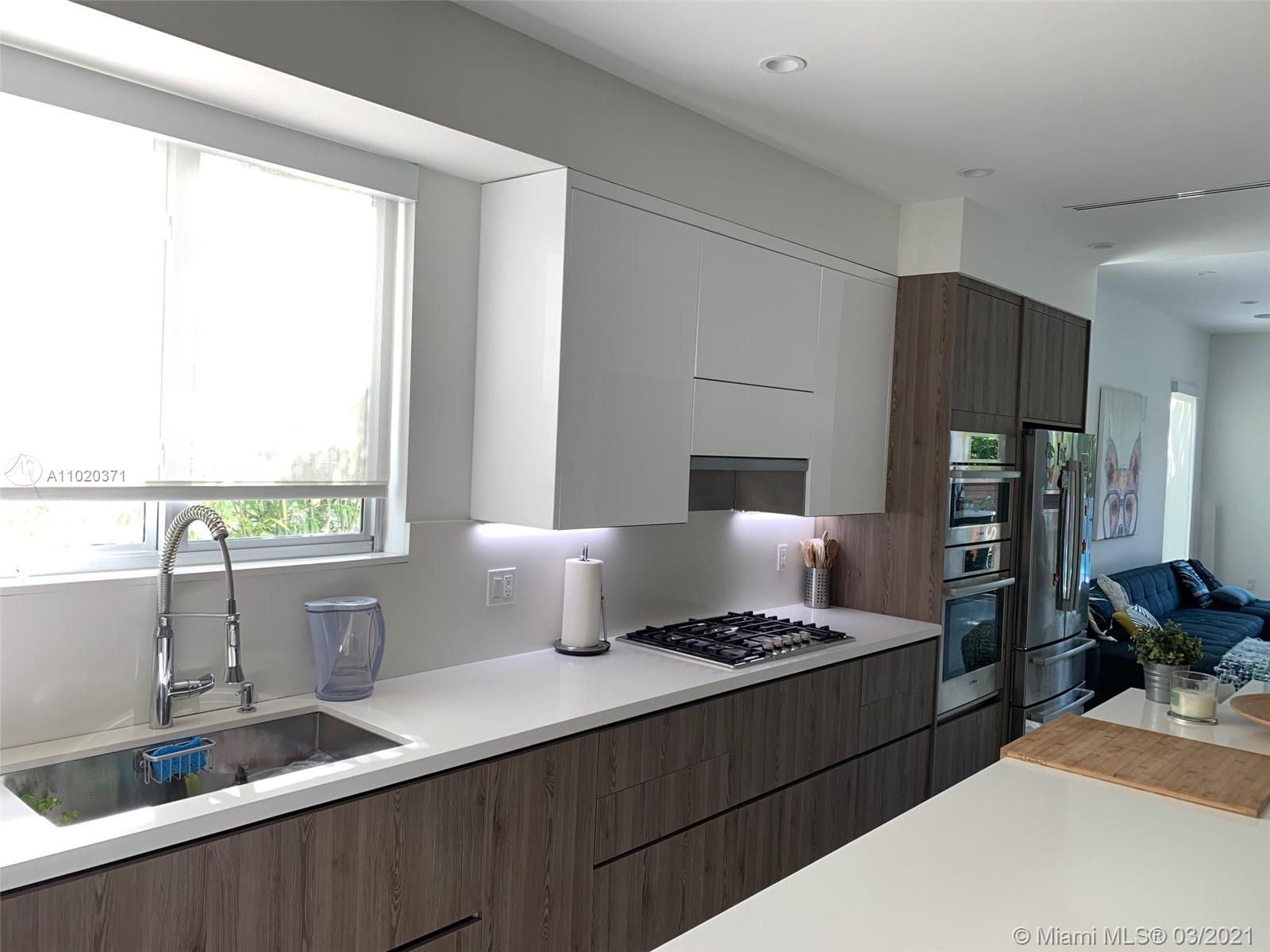 2958 Bird Ave #2958 Miami, FL 33133