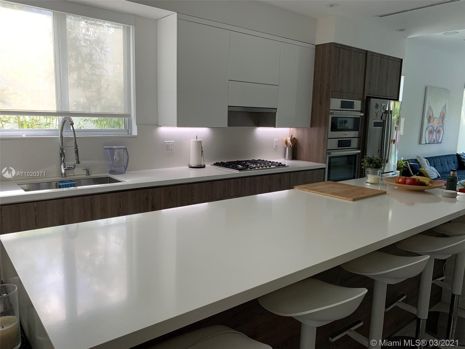 2958 Bird Ave #2958 Miami, FL 33133