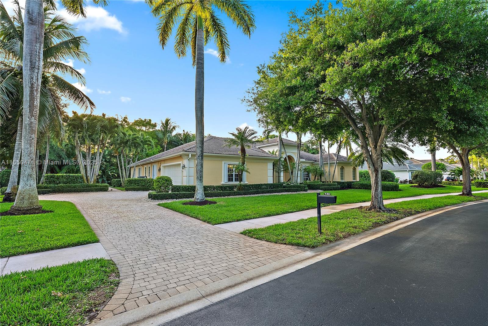 133 Mystic Ln Jupiter, FL 33458