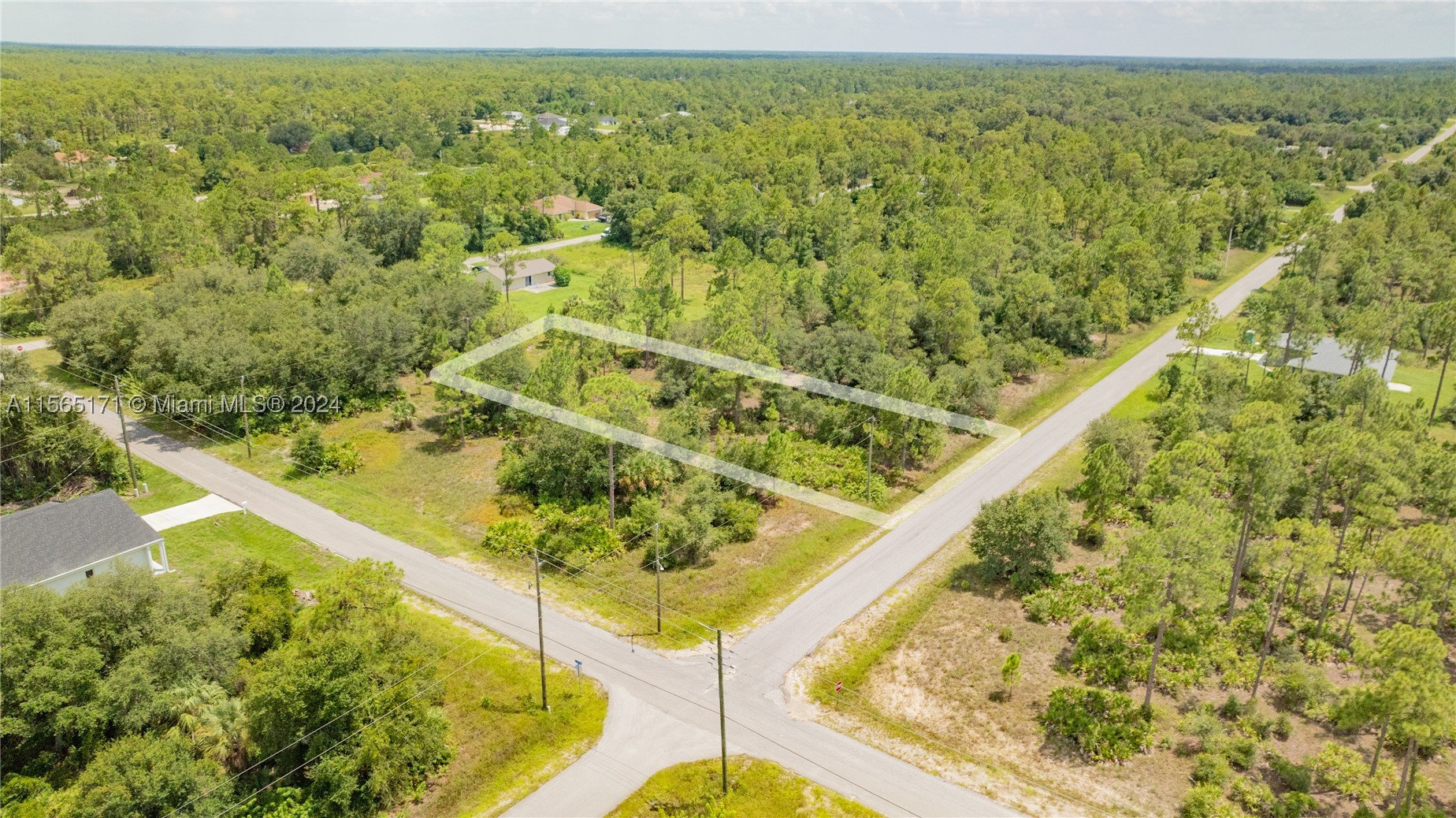 1420 Clayton Ave, lehigh acres, FL 33972