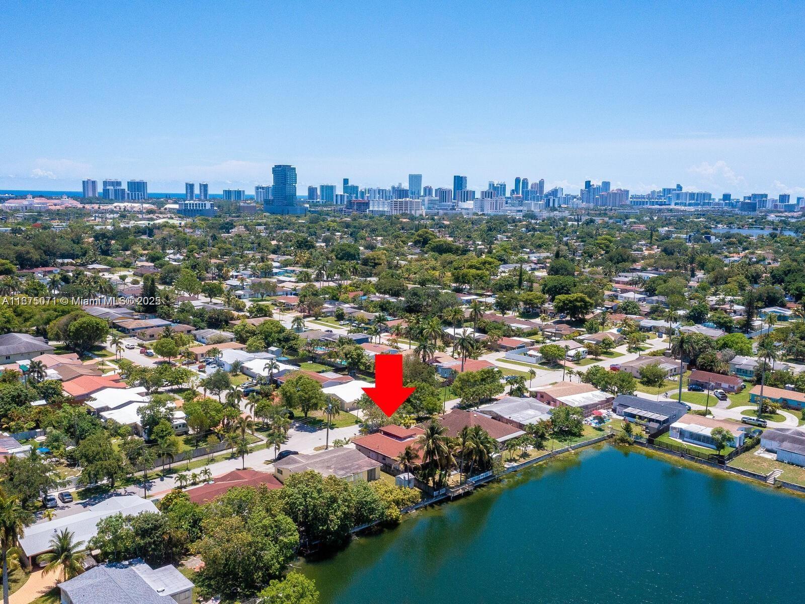 232 SW 7th Ave,Hallandale Beach, FL 33009