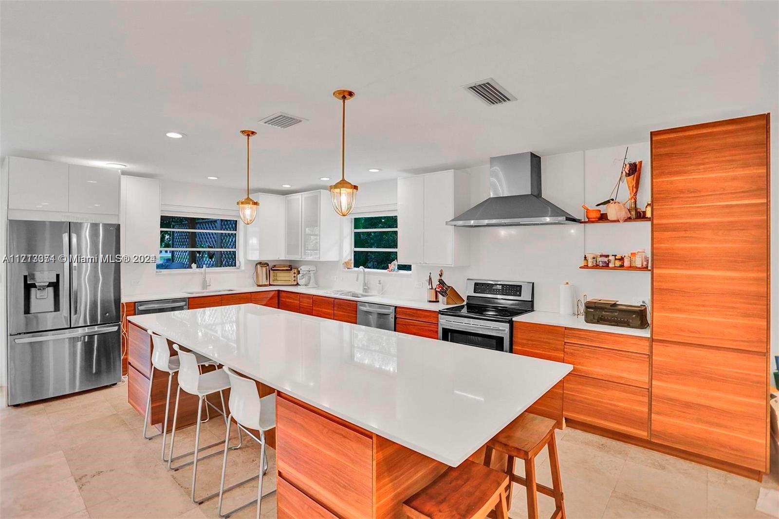 1850 NE 118th Rd North Miami, FL 33181