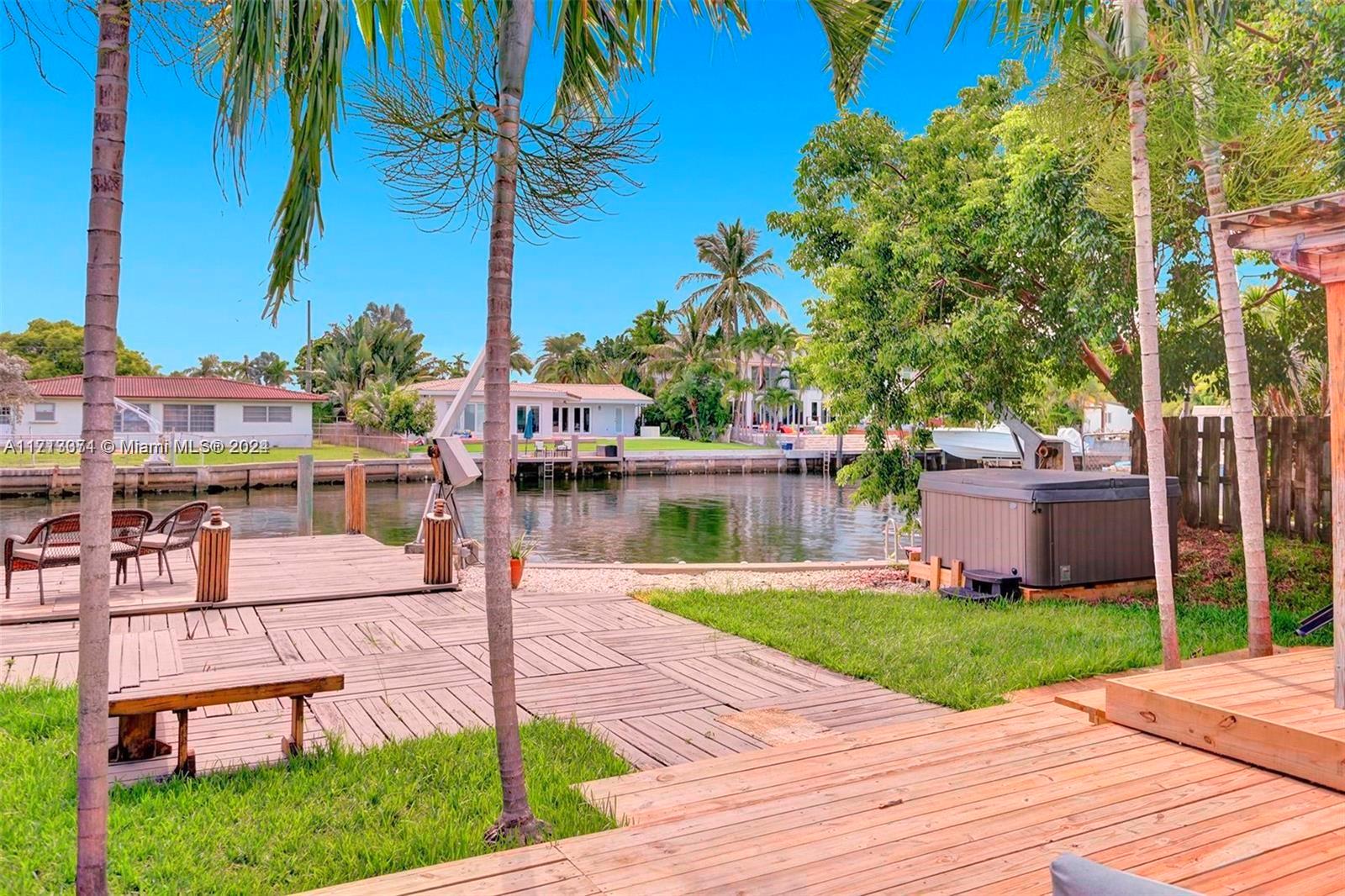 1850 NE 118th Rd North Miami, FL 33181