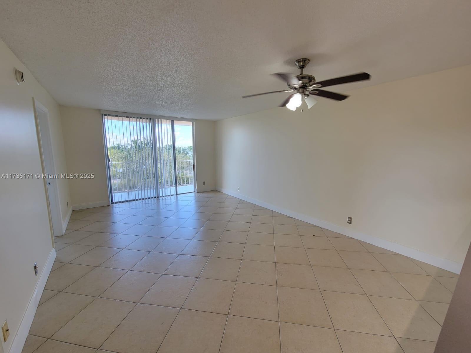 500 Executive Ctr Dr #4A,West Palm Beach, FL 33401