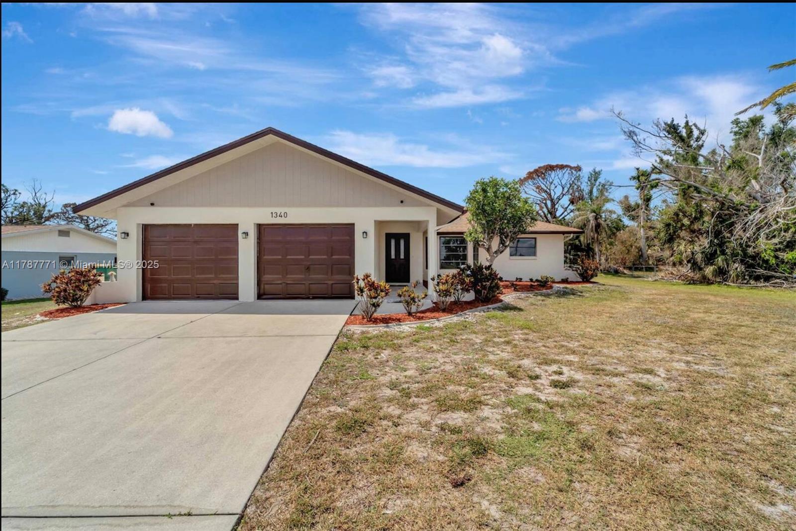 1340 Manor