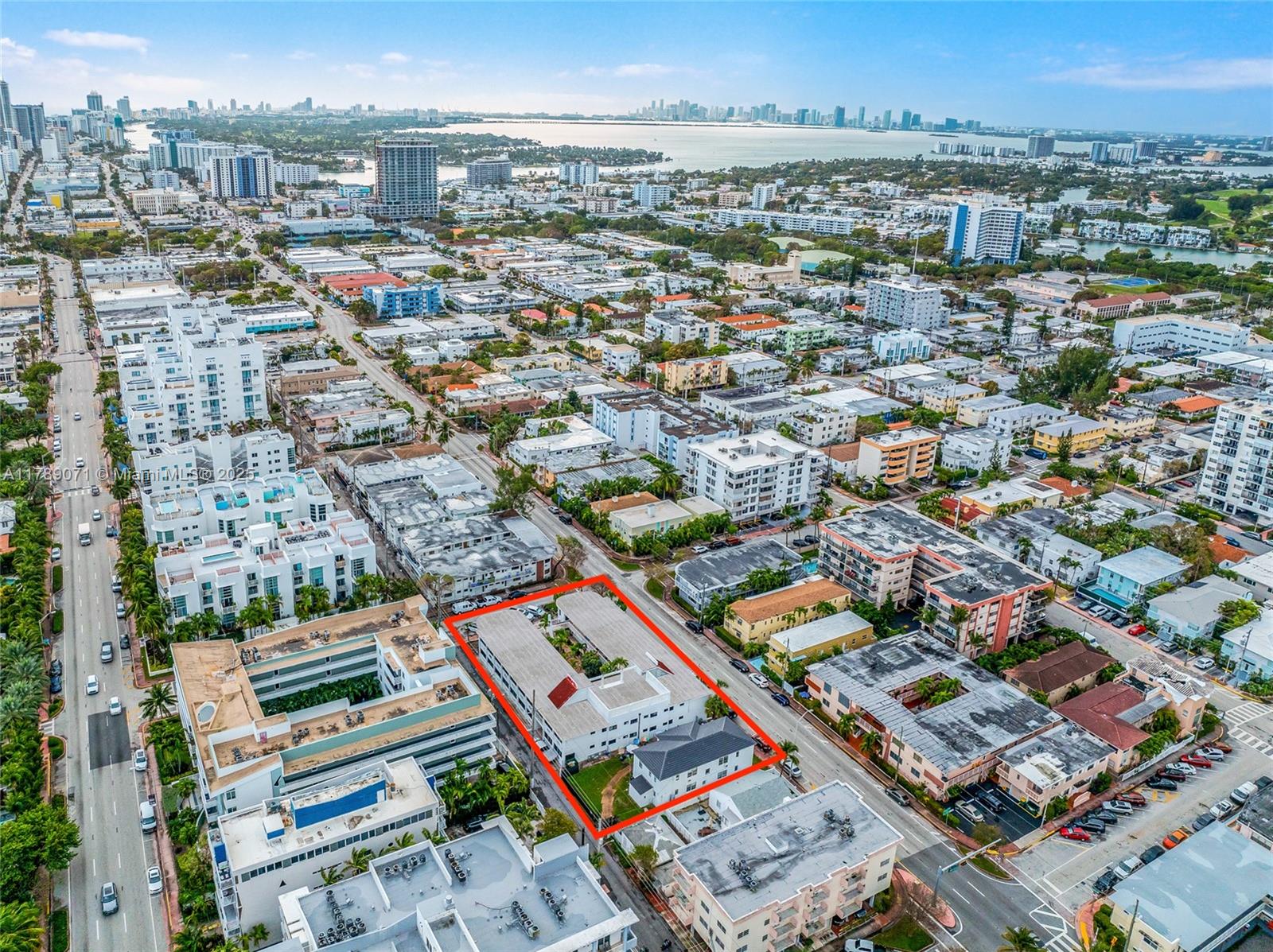 7825 Harding Ave Miami Beach, FL 33141