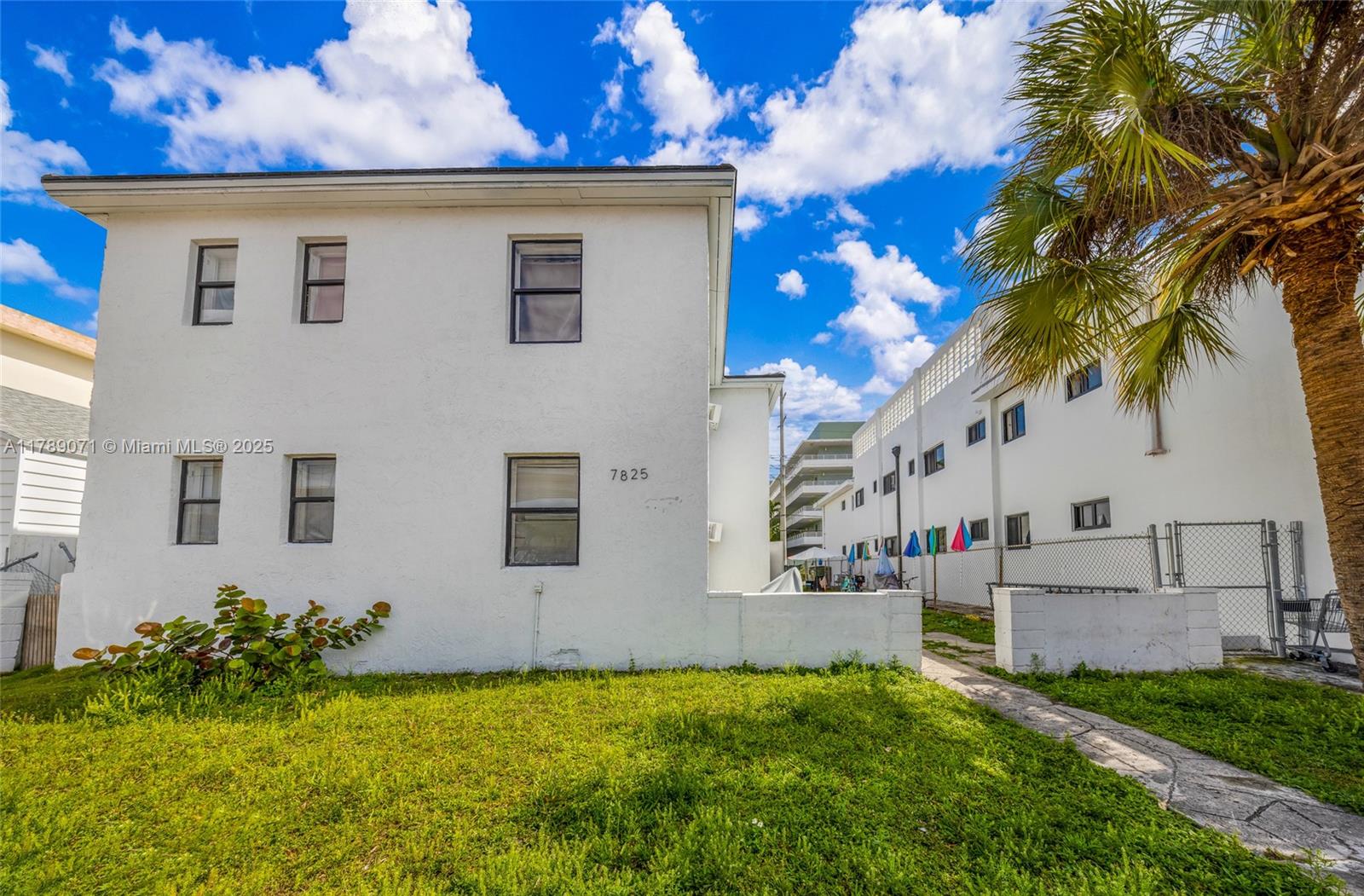7825 Harding Ave Miami Beach, FL 33141