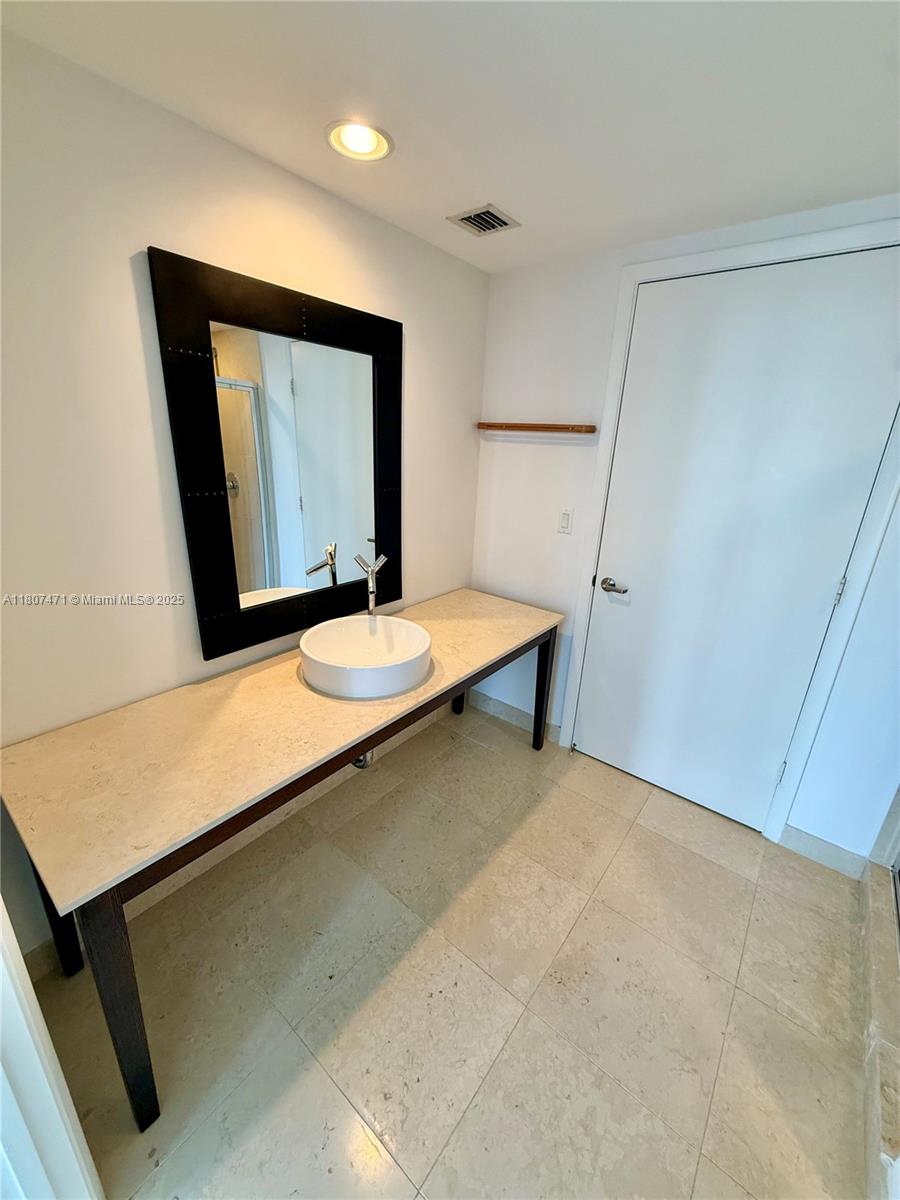 image Iconbrickell10