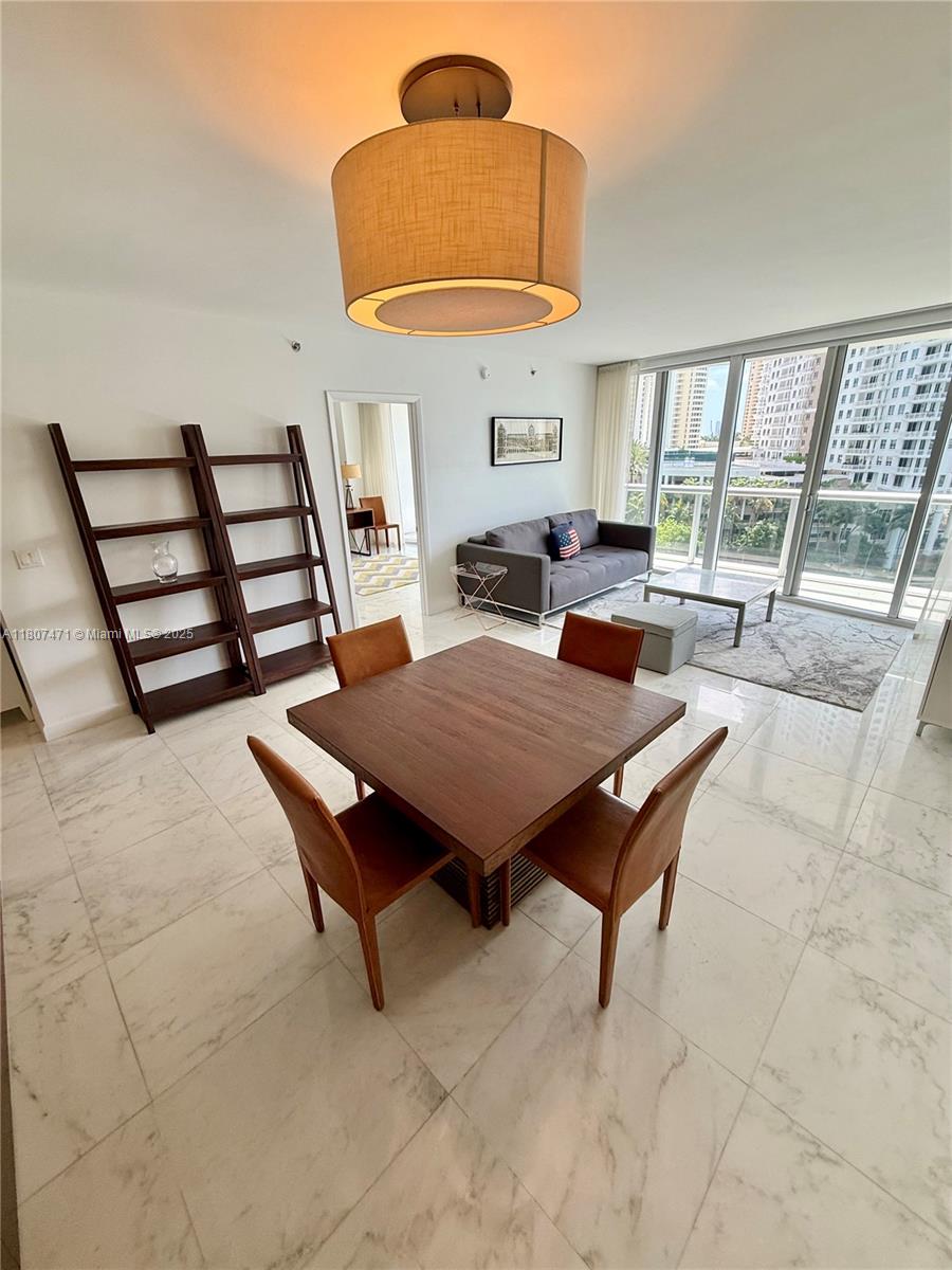 image Iconbrickell29