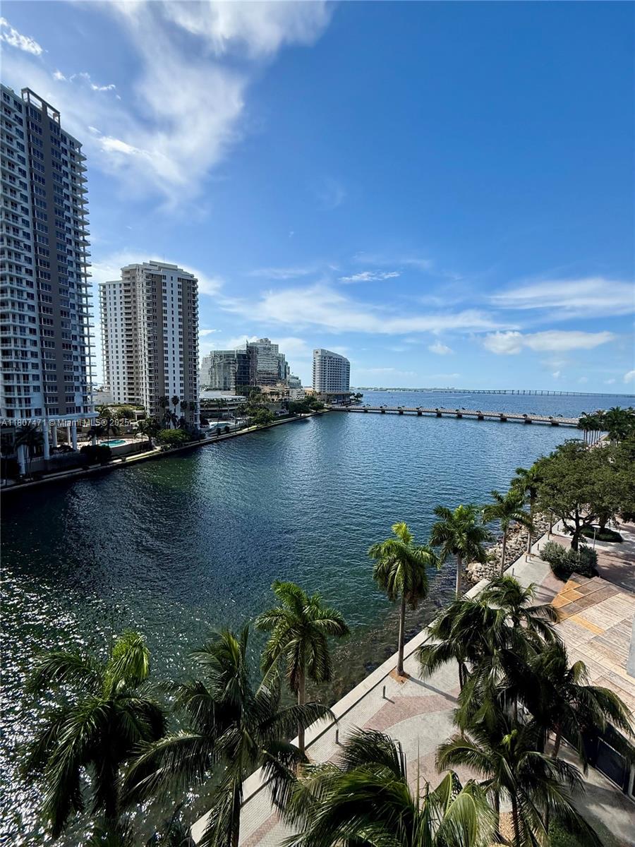 image Iconbrickell3