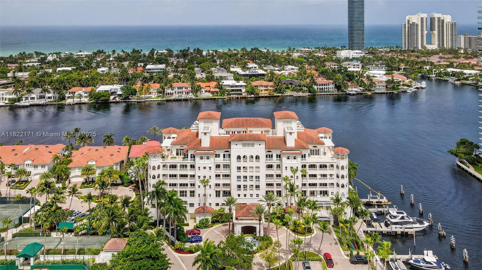 19925 NE 39th Pl #404 Aventura, FL 33180