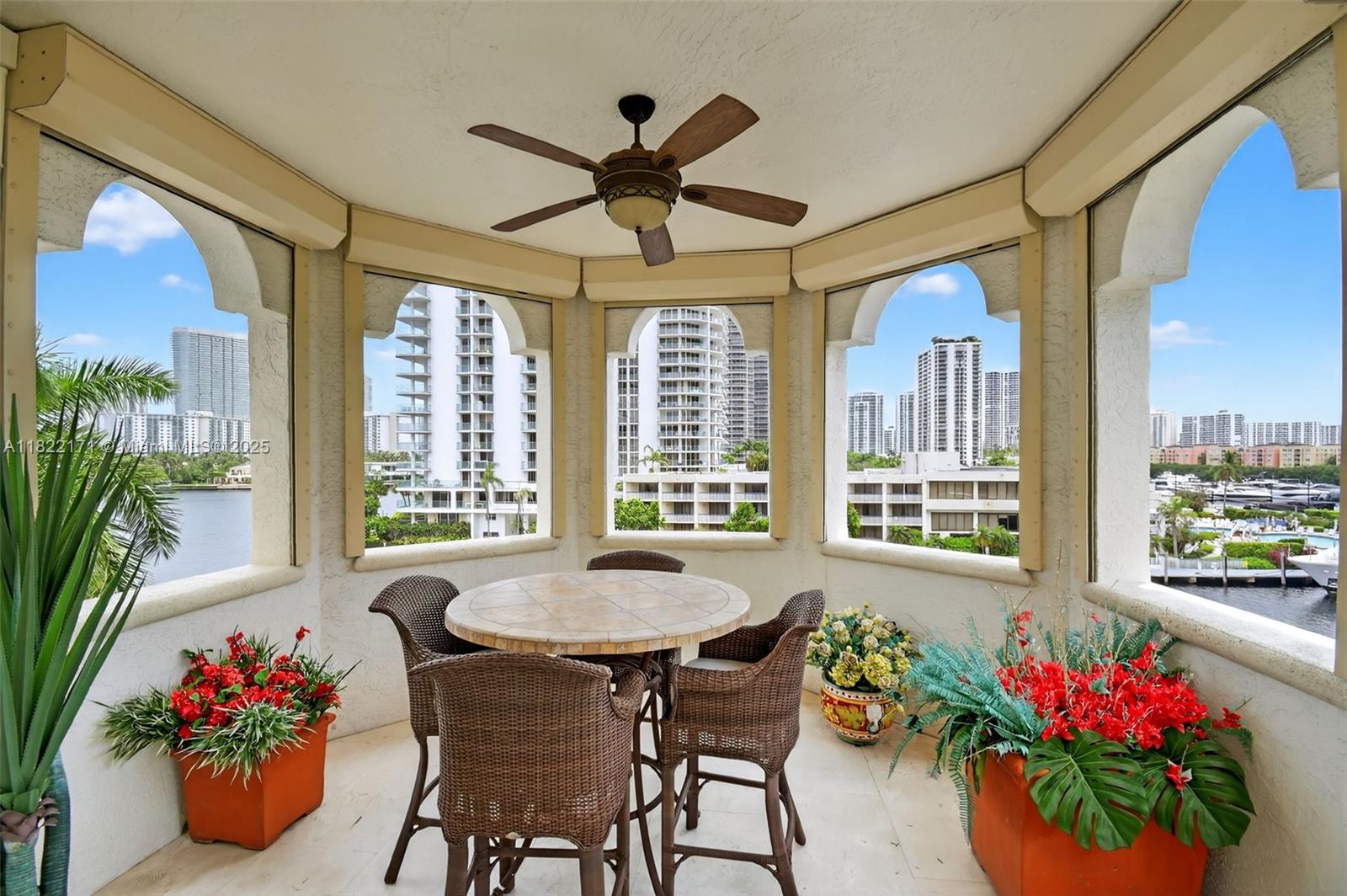 19925 NE 39th Pl #404 Aventura, FL 33180