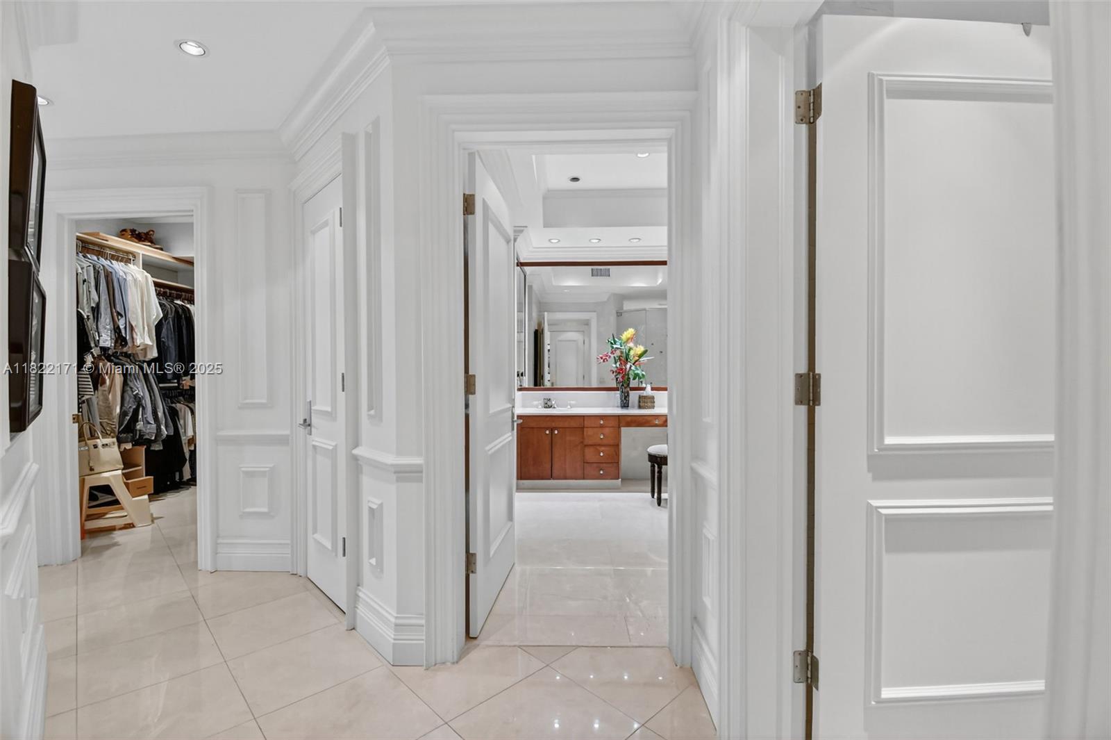 19925 NE 39th Pl #404 Aventura, FL 33180