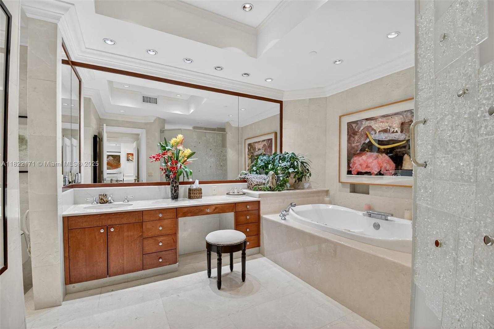 19925 NE 39th Pl #404 Aventura, FL 33180