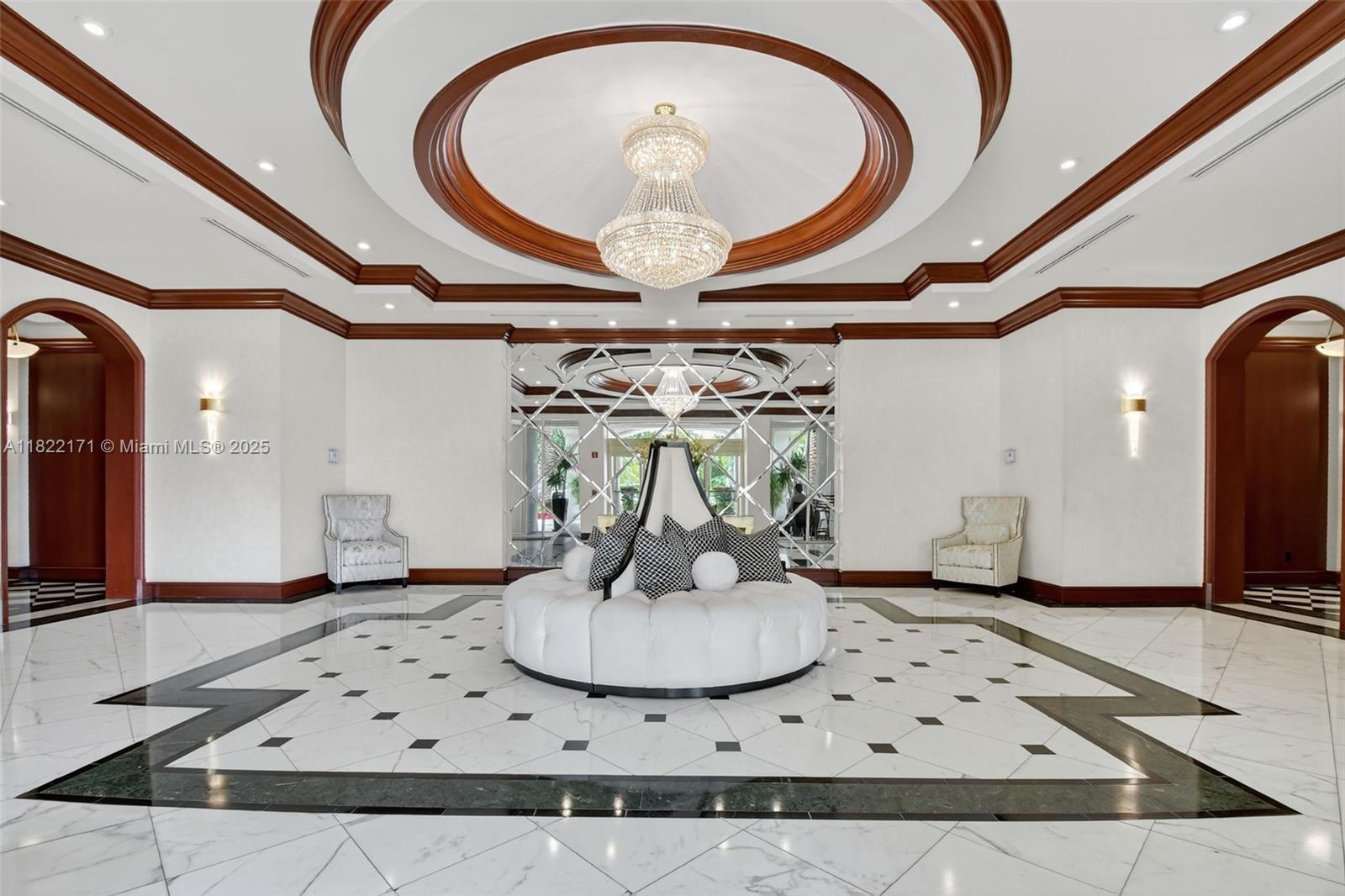 19925 NE 39th Pl #404 Aventura, FL 33180