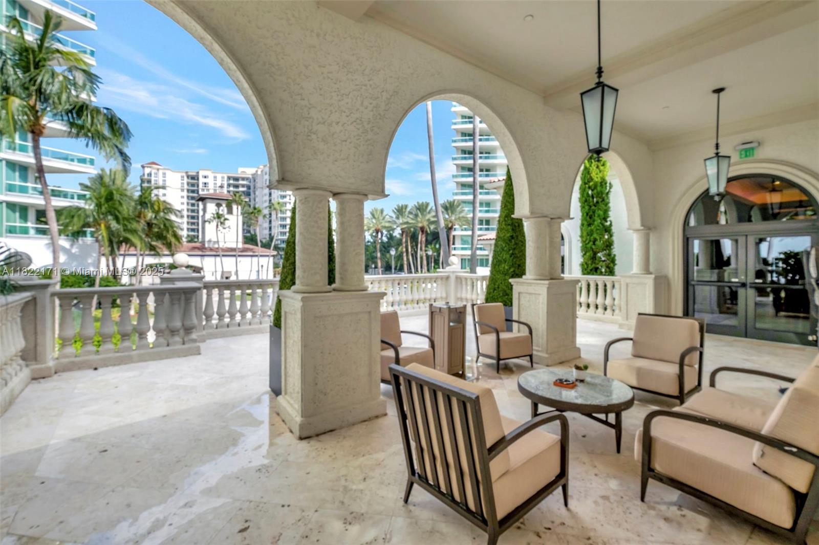 19925 NE 39th Pl #404 Aventura, FL 33180