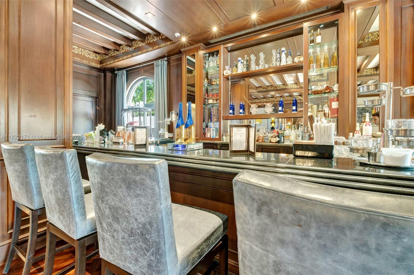 19925 NE 39th Pl #404 Aventura, FL 33180