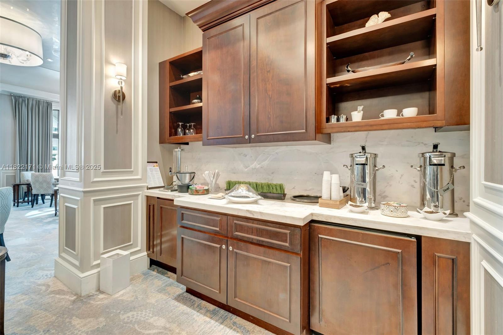 19925 NE 39th Pl #404 Aventura, FL 33180